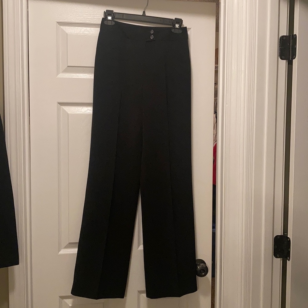 Ladies pant.